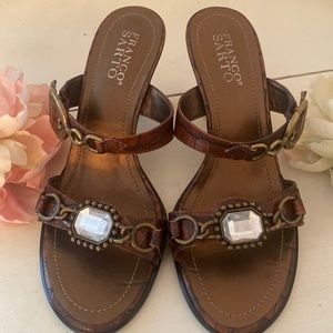 New Franco Sarto Brown Leather Rhinestone Heels Sandals Size 7